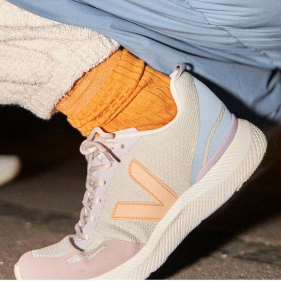 Veja Impala Engineered Mesh 41 (fit like a 9.5) - Picture 3 of 13